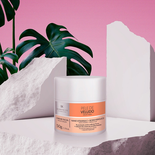 Imagem 2 de 3 de Creme Facial Vitamina C Clareador Manchas Anti Idade 50g