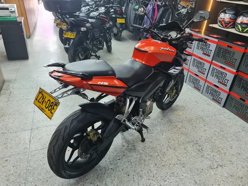 Bajaj Ns 200 2017
