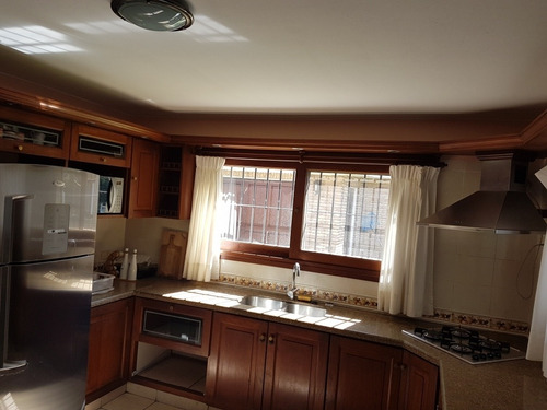 Alquilo Temporada Casa Con Piscina Climatizada, 3 Dorm,4 Baños,barbacoa Consulté Precio