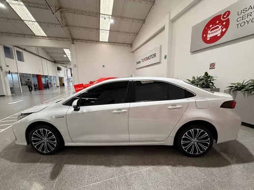 Corolla Sedan Seg Hv