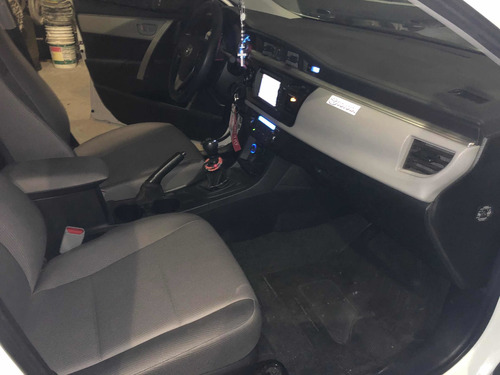 Toyota Corolla Xei 1.8 6m/t