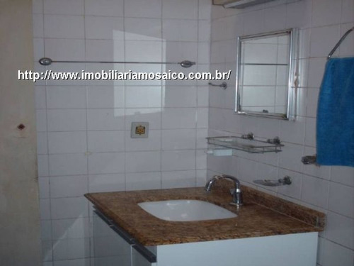 Imagem 4 de 26 de Imóvel Comercial E Residencial No Centro Da Cidade, Com Edícula, Desocupada, 02 Dormitórios, 01 Vaga De Garagem - 92660 - 4491772