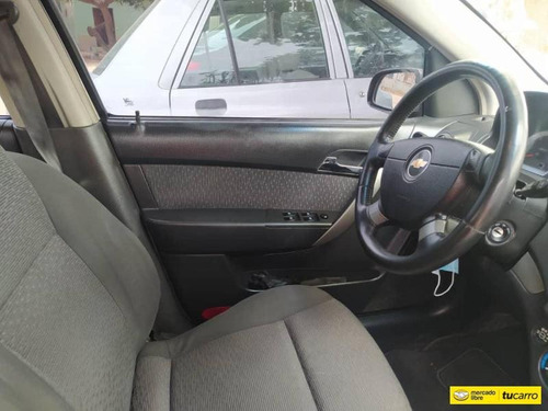 Chevrolet Aveo Lt - Automático