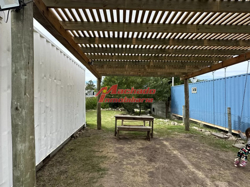 Terreno Con Mejoras, Mas Contenedor Para Vivir!