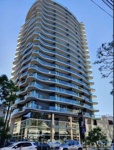 Venta Cochera Edificio View Libertador