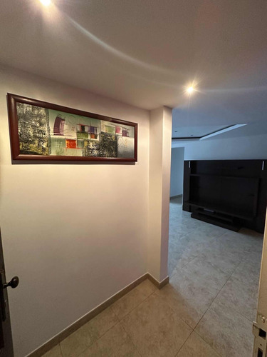 Apartamento En Alquiler En Colinas De La Tahona Baruta