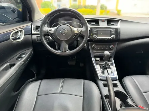Nissan Sentra 1.8 B17 Fl Sr