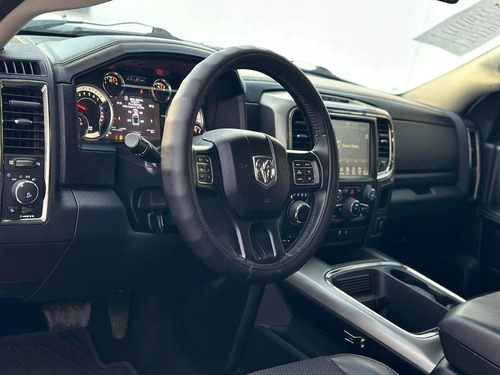 RAM Ram 2500 5.7 R/t Regular Cab 2500 4x4 At
