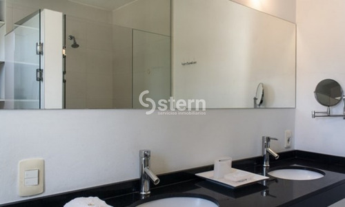 Venta Casa 6 Dormitorios, Playa Mansa, Punta Del Este- Ref: 1890