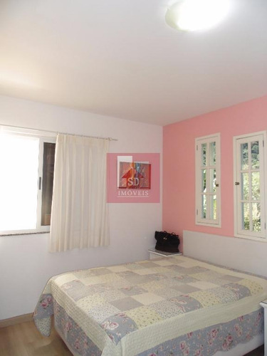 Casa Com 3 Dormitórios À Venda, 296 M² Por R$ 590.000,00 - Granja Guarani - Teresópolis/rj - Ca0476