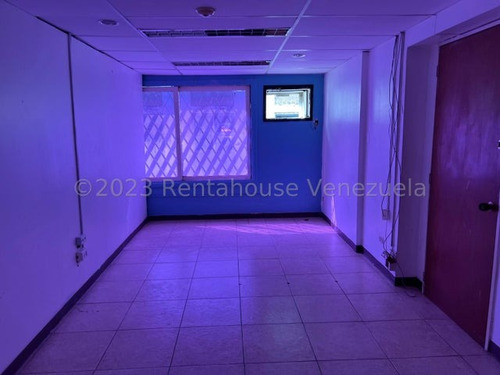 Imagen 10 de 15 de Edificio En Venta Las Mercedes Caracas. Zonificación V6 - Ct. Código 23-21066 Mr.