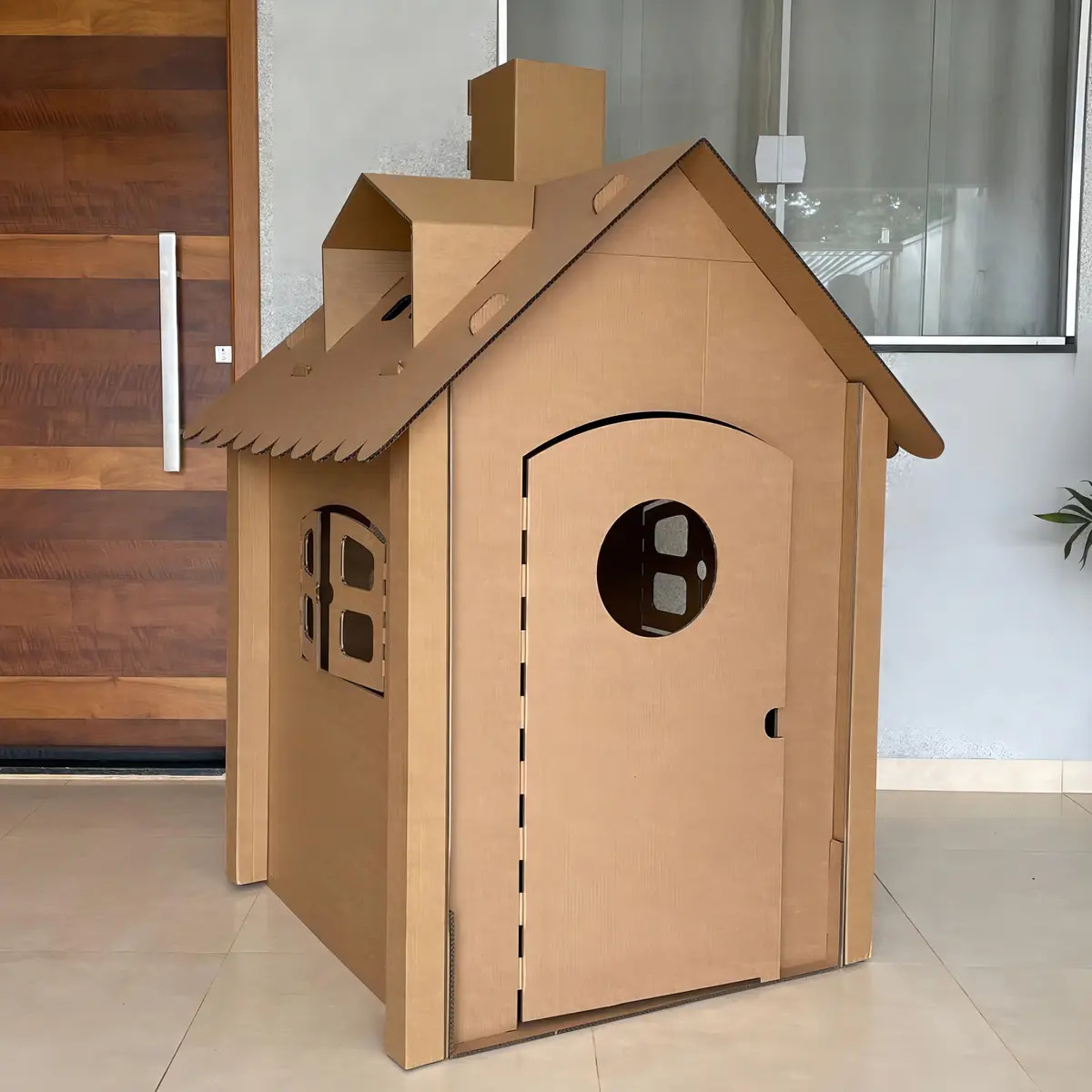 Casinha De Papelão Grande Brinquedo Infantil Mod.0702 Cor Marrom-claro Lisa