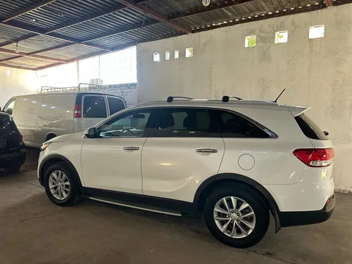 Kia Sorento 2.4 Lx At