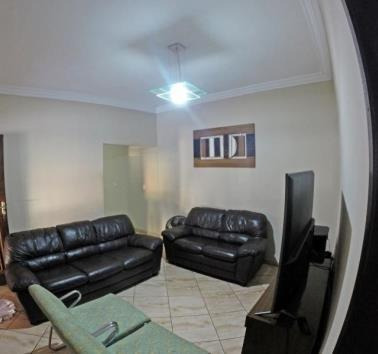 Imagem 8 de 20 de Casa À Venda Com 08 Vagas. - Ven109