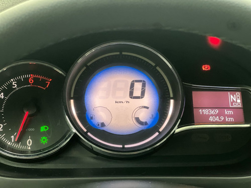Renault Fluence 2.0 Privilège X-tronic Hi-flex 4p
