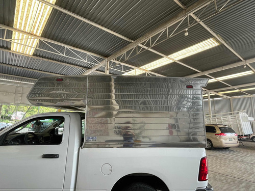 Camper Termico Para Ram 1500 En Acero Inoxidable