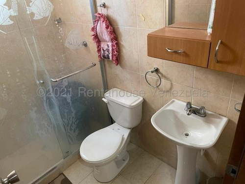 Imagen 9 de 14 de Leida Falcon Rentahouse Vende Apartamento En Las Chimeneas Valencia 22-4532 Lf
