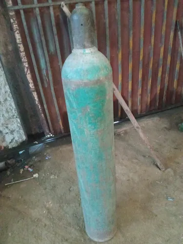 Bombona De Oxigeno Mide 140 (Usado)