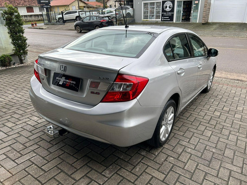 Honda Civic Sedan LXR 2.0 Flexone 16V Aut. 4p