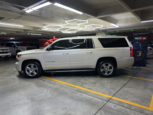 Chevrolet Suburban 5.3 Ltz V8 4wd 2da Cubo At