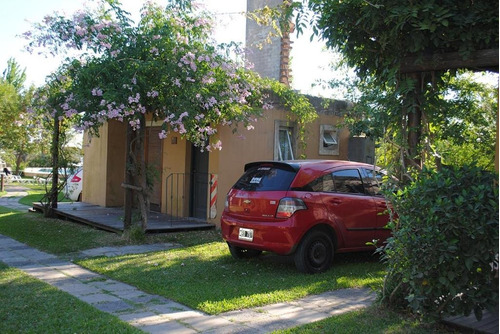 Posada En Venta - 1ero. De Diciembre 441 - Pueblo Belgrano