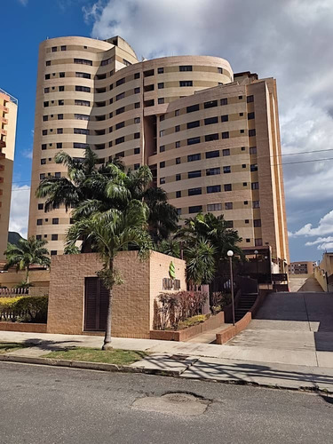 Imagen 1 de 11 de Leal Perez Vende Apartamento Res. Plaza Real Mañongo - Naguanagua