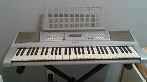 Teclado Yamaha Psr E303