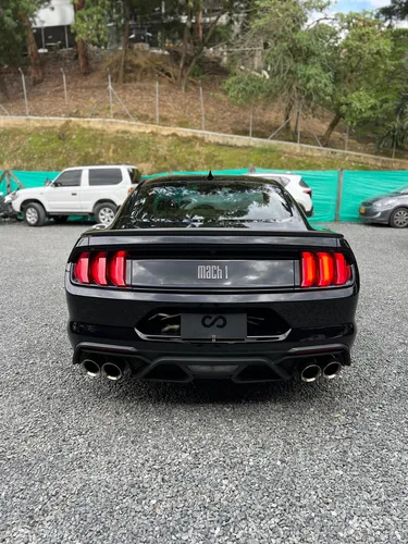 Ford Mustang 5.0 Mach 1