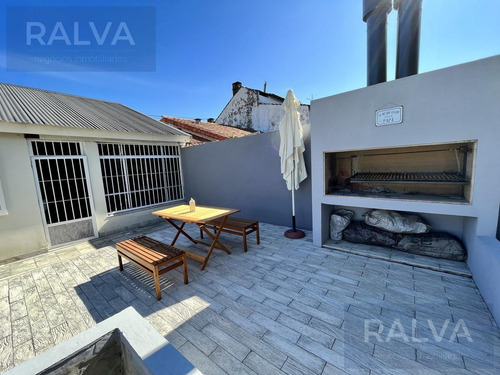 Imagen 29 de 30 de Casa 7 Ambientes - Jardin - Parrilla - Villa Adelina