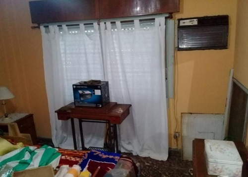 Casa En Venta En Morón