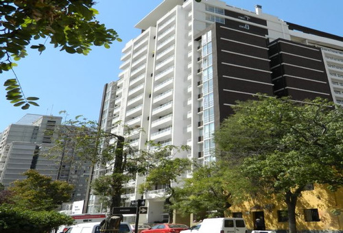 Imagen 1 de 4 de Santa Victoria / Angamos