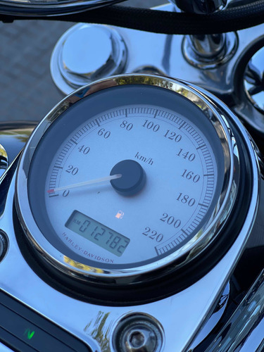 Imagen 12 de 18 de Harley Davidson Wide Glide