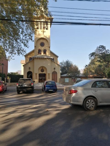 Sitio Viña De Martino/centro Isla De Maipo