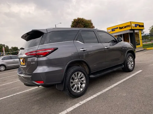 Toyota Fortuner 2.4 At 2023