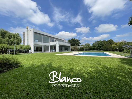 Casa En Alquiler En Haras Santa Maria, Escobar, G.b.a. Zona Norte