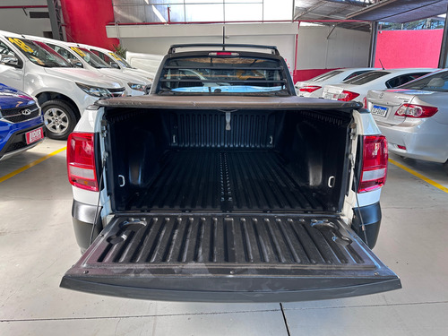 Volkswagen Saveiro 1.6 Robust Cab. Simples 16v Total Flex 2p