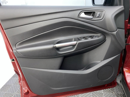 Imagen 22 de 25 de Ford Escape Se