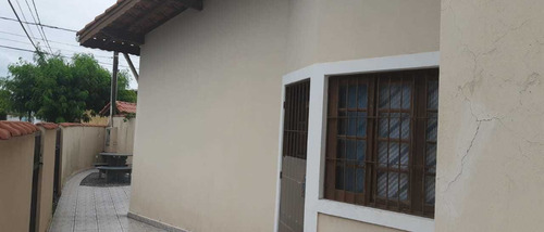 Casa Á Venda Em Mongaguá. 1219 M H