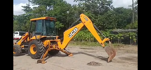 Retroexcavadora Jcb 3c, 2012, 9000 Horas, Llantas Nuevas.