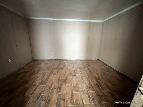 Imagen 26 de 28 de Venta Apartamento Goes,2 Dormitorios, Reciclado Casi Terminado, Inversion, Oportunidad