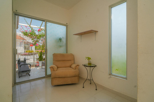 Casa En Venta Con Jardin Privado En Jiutepec, Morelos