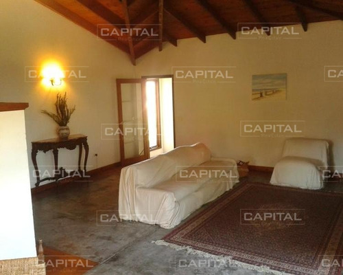Casa Playa Mansa- Ref: 25041