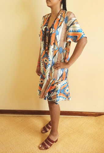 Imagem 3 de 5 de Vestido Feminino Tecido Curto Emilia