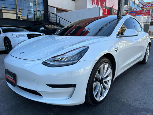 Tesla Model 3 Gran Autonomía R19