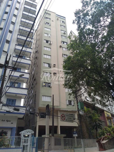 Imagem 1 de 19 de Todo Amplo Na Quadra Da Praia - A1086