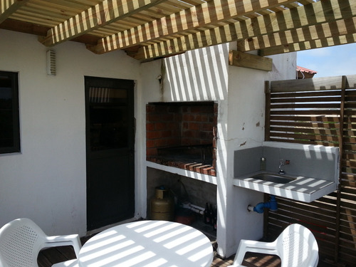 Imagen 7 de 14 de Casa Frente Al Mar Punta Rubia