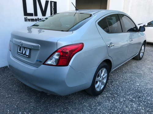 Imagen 9 de 11 de Nissan Versa Advance At Pure Drive Año 2014 - Liv Motors
