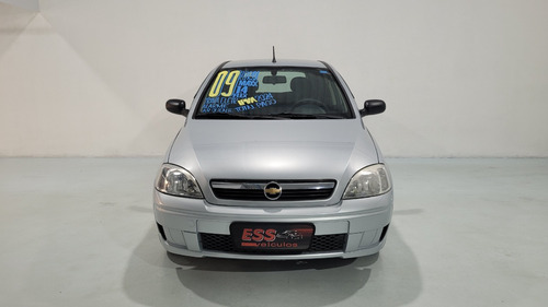 Chevrolet Corsa 1.4 Mpfi Maxx 8v Flex 4p Manual 08/ 09 Prata