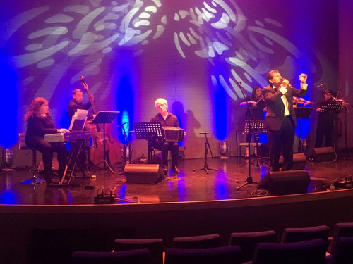 Imagen 7 de 10 de Cantante Profesional Tango Argentino. Espectáculos Domicilio