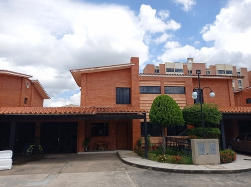 Imagen 1 de 14 de Carlos Vasquez Re/max Townhouse En Venta Oportunidad Tazajal Naguanagua Cod: 422415 0424-4469690
